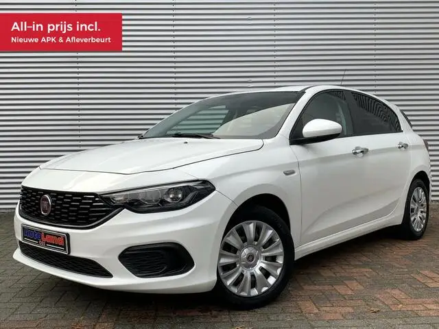 Photo 1 : Fiat Tipo 2017 Essence