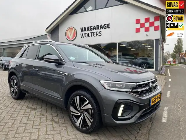 Photo 1 : Volkswagen T-roc 2023 Petrol