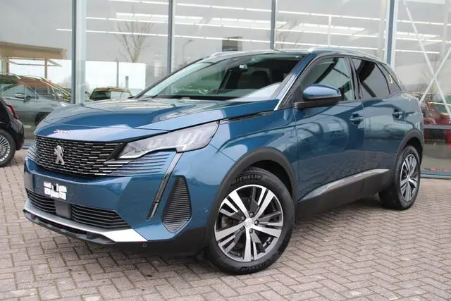 Photo 1 : Peugeot 3008 2021 Petrol