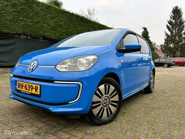 Photo 1 : Volkswagen Up! 2015 Électrique