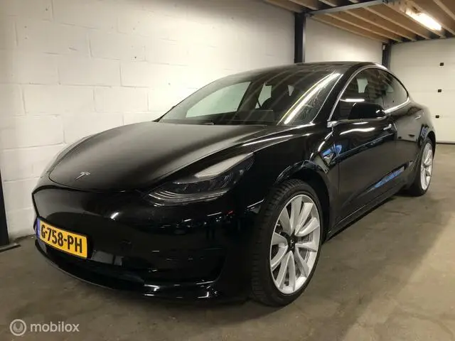 Photo 1 : Tesla Model 3 2019 Électrique