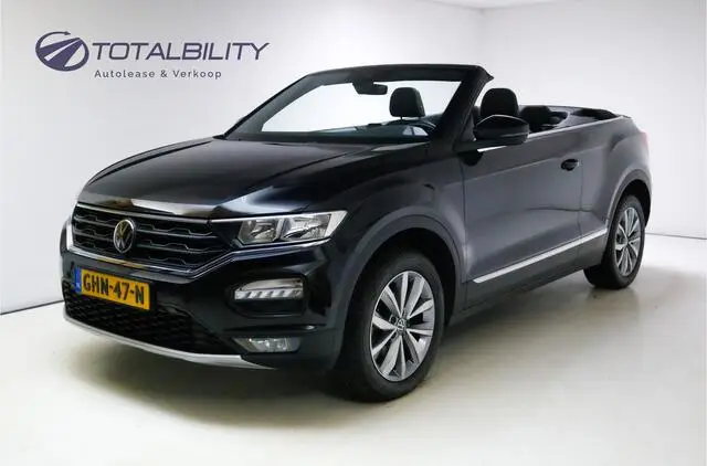 Photo 1 : Volkswagen T-roc 2021 Petrol