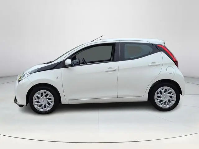 Photo 1 : Toyota Aygo 2019 Petrol