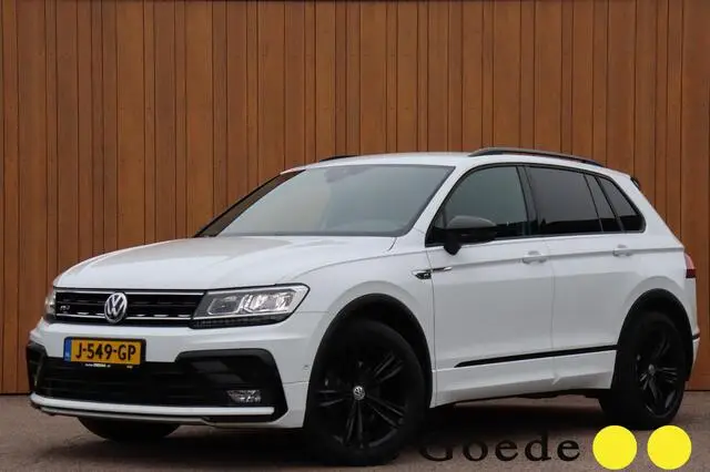 Photo 1 : Volkswagen Tiguan 2020 Essence