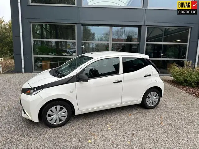 Photo 1 : Toyota Aygo 2018 Petrol