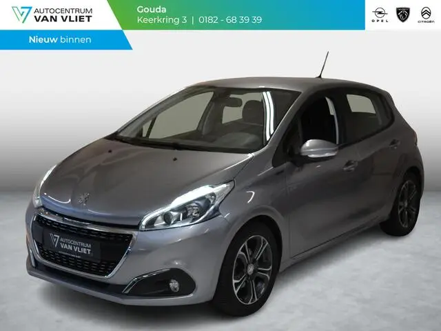 Photo 1 : Peugeot 208 2019 Essence