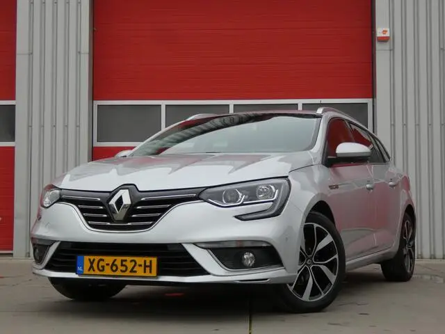 Photo 1 : Renault Megane 2019 Essence