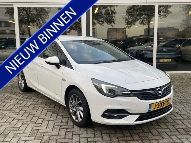 Photo 1 : Opel Astra 2020 Essence