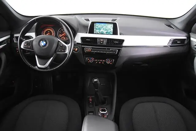 Photo 1 : Bmw X1 2018 Diesel