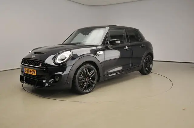 Photo 1 : Mini Cooper 2021 Essence