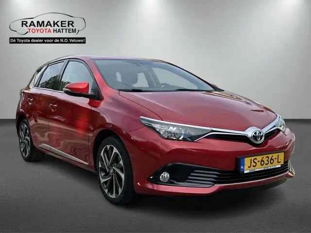 Photo 1 : Toyota Auris 2016 Essence