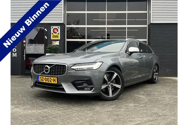 Photo 1 : Volvo V90 2018 Petrol