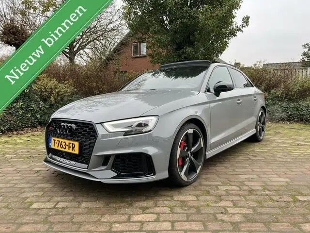 Photo 1 : Audi Rs3 2019 Essence