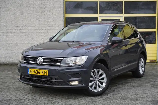 Photo 1 : Volkswagen Tiguan 2019 Essence