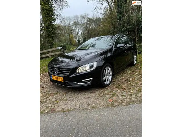 Photo 1 : Volvo V60 2015 Diesel