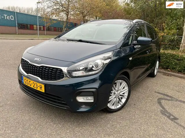 Photo 1 : Kia Carens 2018 Essence