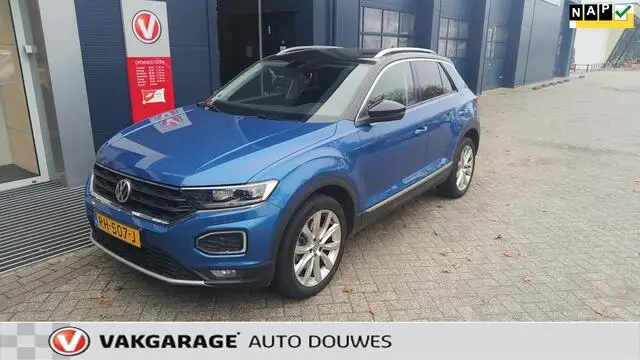 Photo 1 : Volkswagen T-roc 2017 Petrol