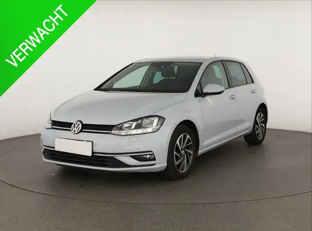 Photo 1 : Volkswagen Golf 2017 Petrol