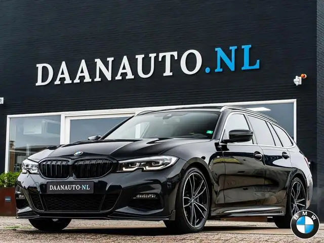 Photo 1 : Bmw Serie 3 2019 Petrol