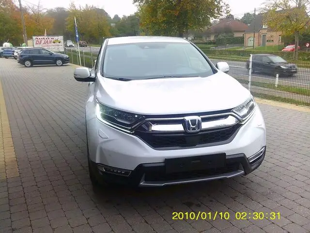 Photo 1 : Honda Cr-v 2023 Non renseigné