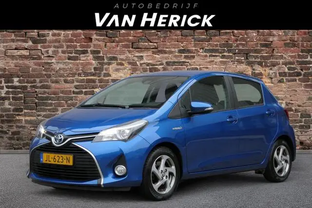 Photo 1 : Toyota Yaris 2016 Hybride