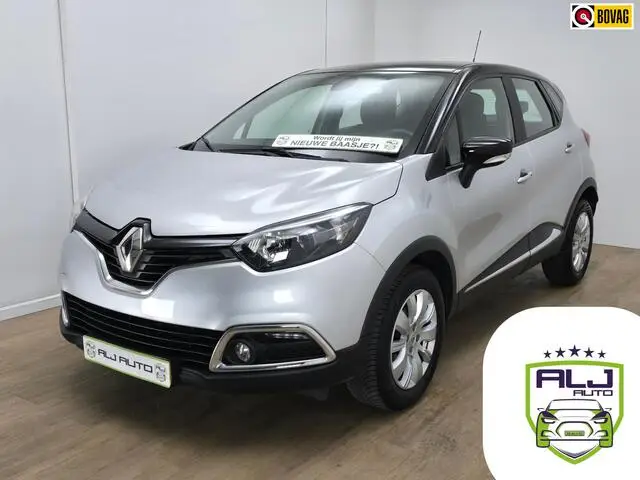 Photo 1 : Renault Captur 2016 Essence