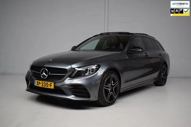 Photo 1 : Mercedes-benz Classe C 2019 Petrol