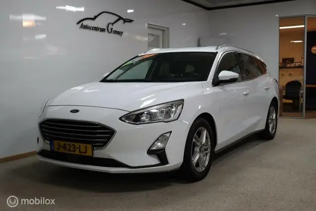 Photo 1 : Ford Focus 2019 Essence