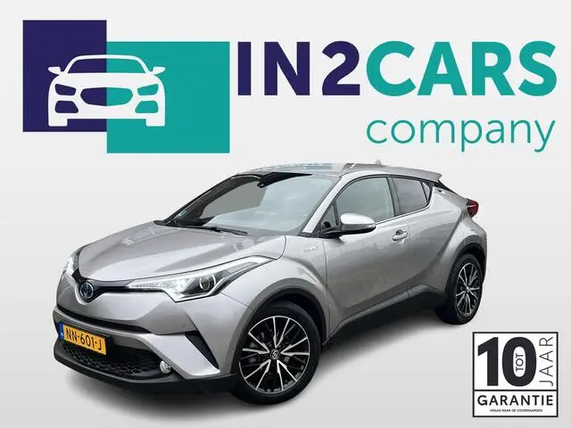 Photo 1 : Toyota C-hr 2017 Hybrid