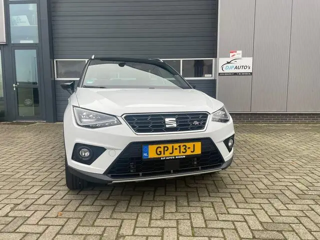 Photo 1 : Seat Arona 2019 Essence