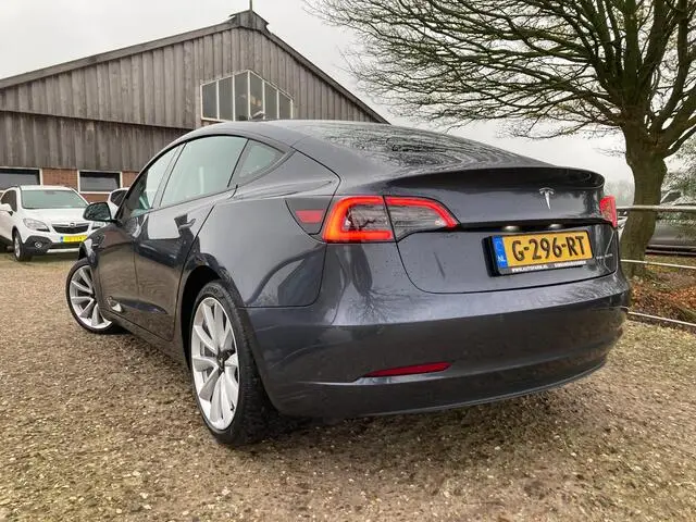 Photo 1 : Tesla Model 3 2019 Electric