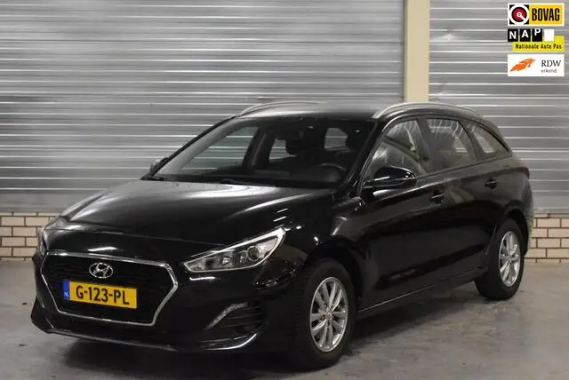 Photo 1 : Hyundai I30 2019 Petrol