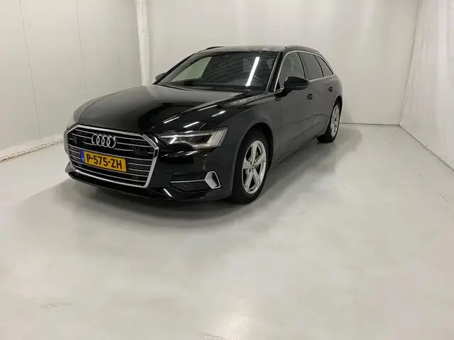 Photo 1 : Audi A6 2019 Petrol