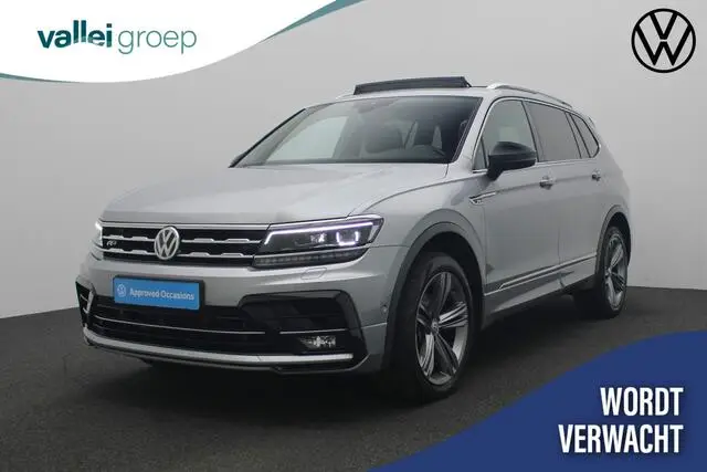 Photo 1 : Volkswagen Tiguan 2020 Essence