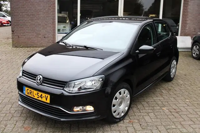 Photo 1 : Volkswagen Polo 2016 Petrol