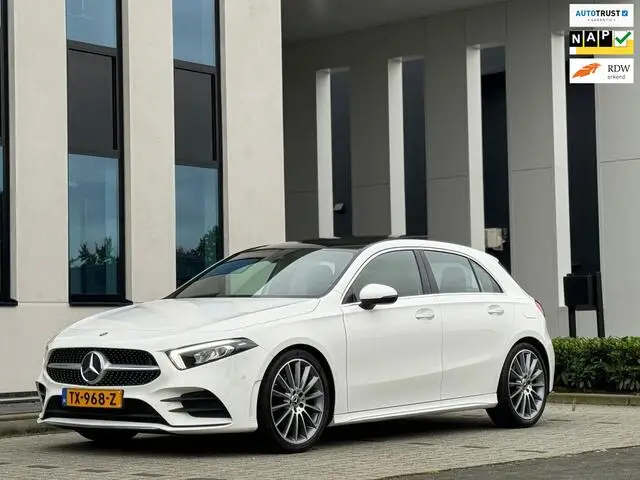 Photo 1 : Mercedes-benz Classe A 2018 Petrol