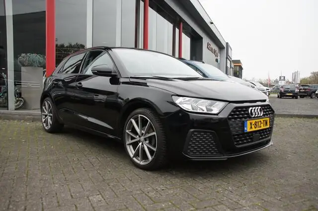 Photo 1 : Audi A1 2019 Petrol