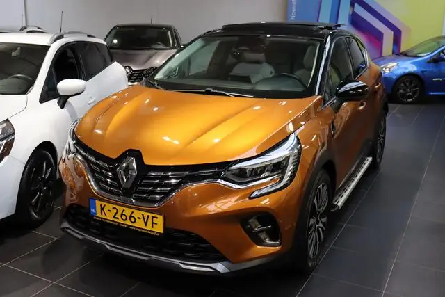 Photo 1 : Renault Captur 2021 Hybrid