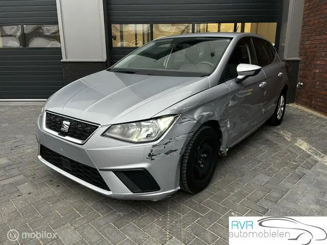 Photo 1 : Seat Ibiza 2020 Essence