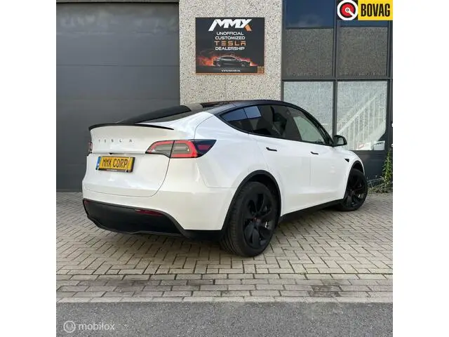 Photo 1 : Tesla Model Y 2023 Électrique