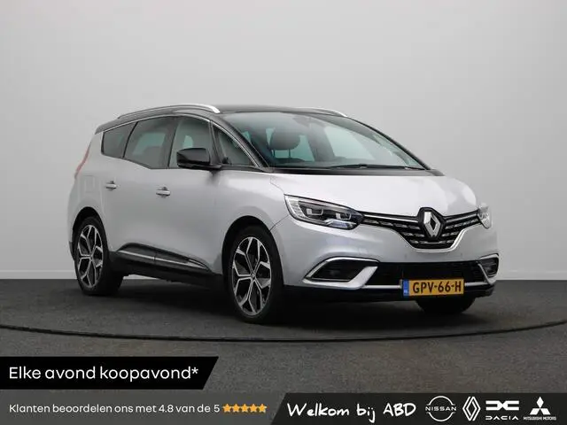 Photo 1 : Renault Grand Scenic 2023 Essence