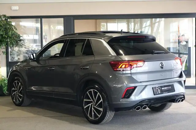 Photo 1 : Volkswagen T-roc 2021 Essence