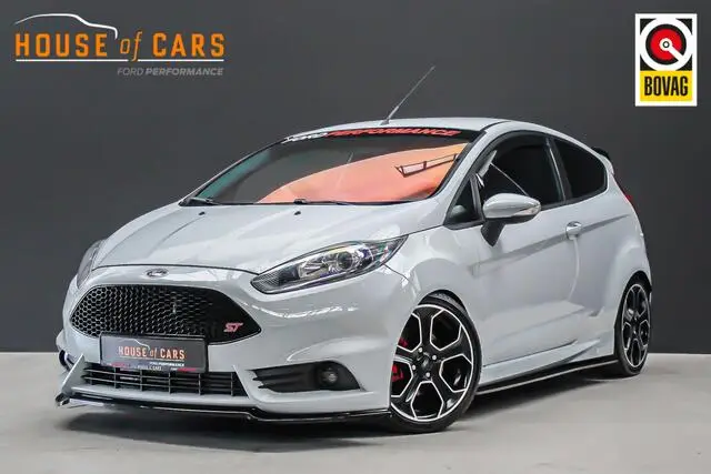 Photo 1 : Ford Fiesta 2016 Essence