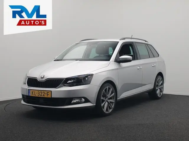 Photo 1 : Skoda Fabia 2016 Petrol