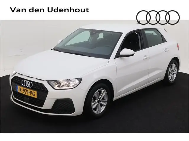 Photo 1 : Audi A1 2021 Essence