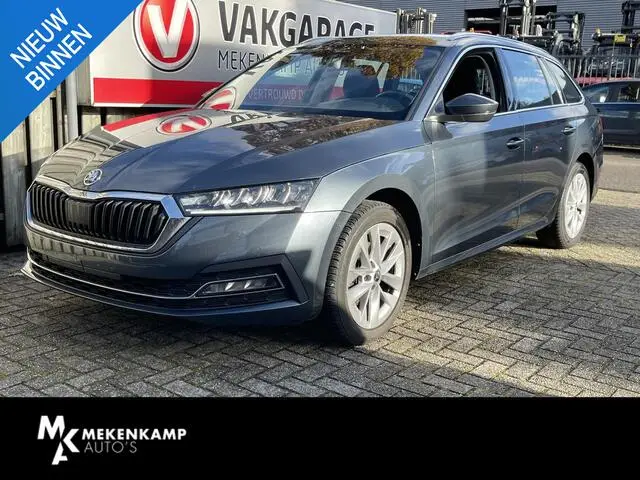 Photo 1 : Skoda Octavia 2021 Essence