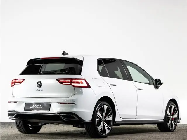 Photo 1 : Volkswagen Golf 2022 Hybride