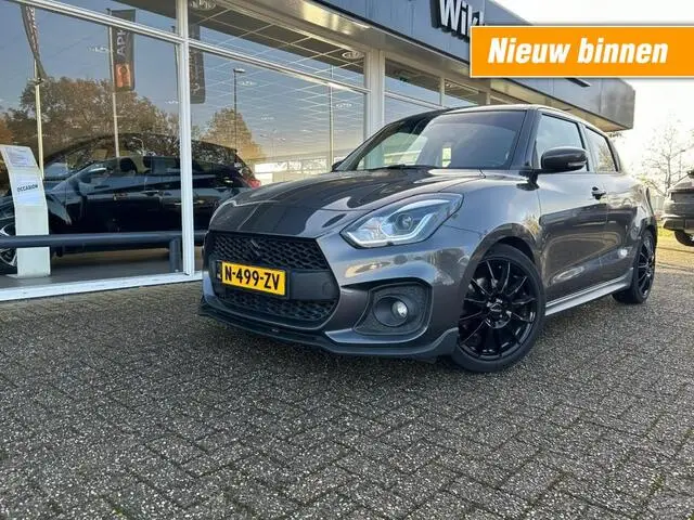 Photo 1 : Suzuki Swift 2019 Petrol