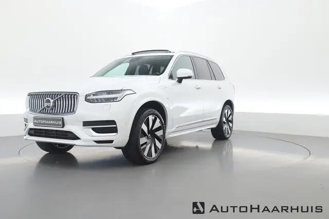 Photo 1 : Volvo Xc90 2024 Hybrid