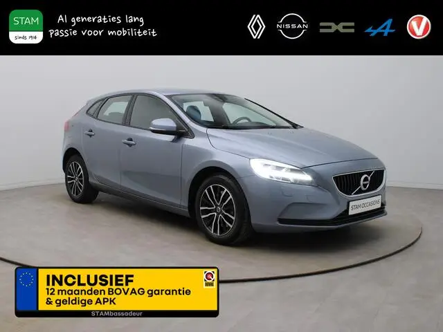 Photo 1 : Volvo V40 2017 Petrol